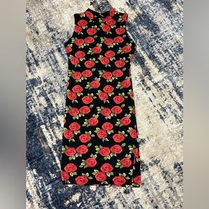 Forever 21 black dress with red roses